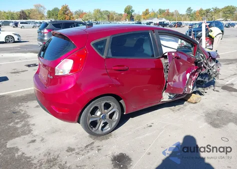 2015 Ford Fiesta Se z USA, uszkodzony, nr VIN 3FADP4EJ6FM123268